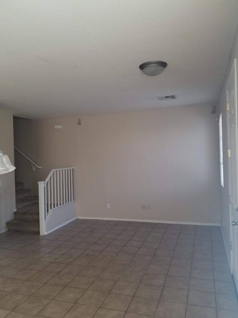 House for rent at 6616 W Adams St, Phoenix, AZ 85043