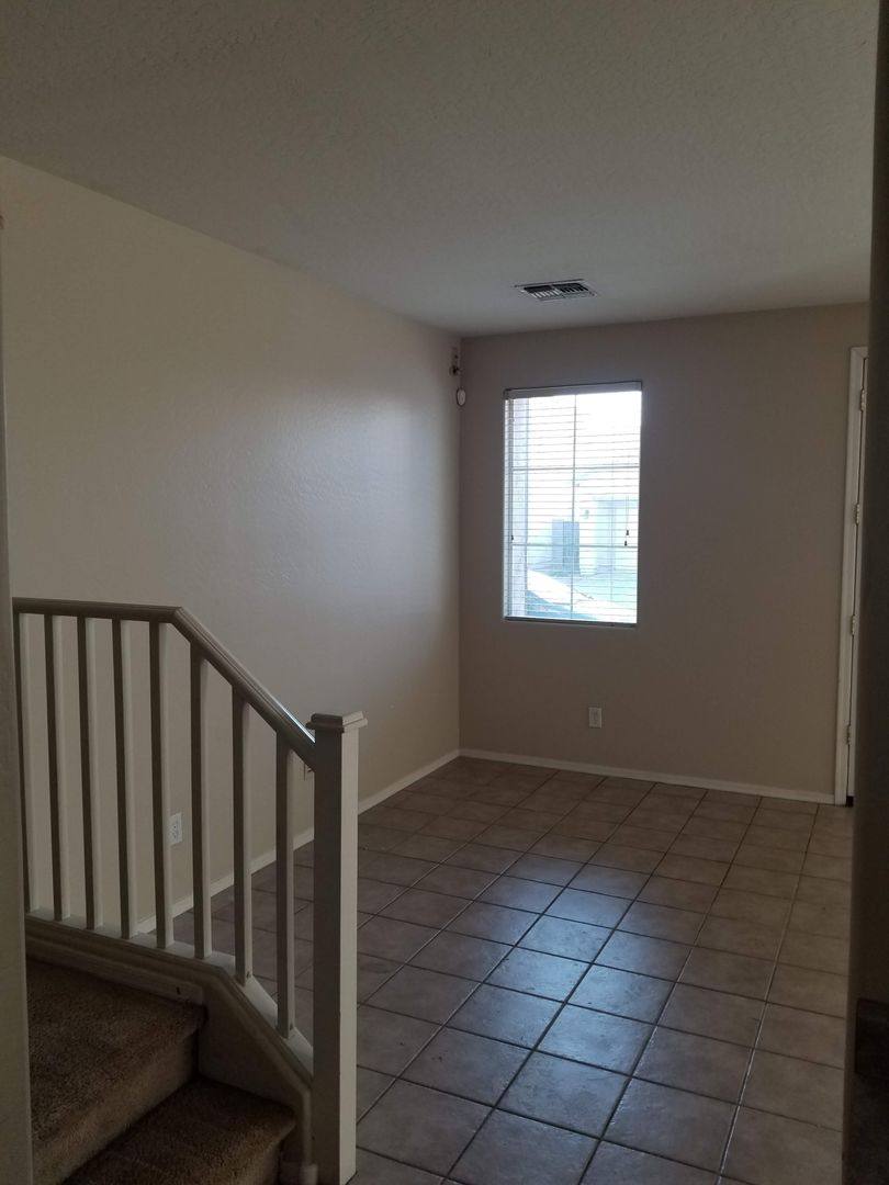 House for rent at 6616 W Adams St, Phoenix, AZ 85043