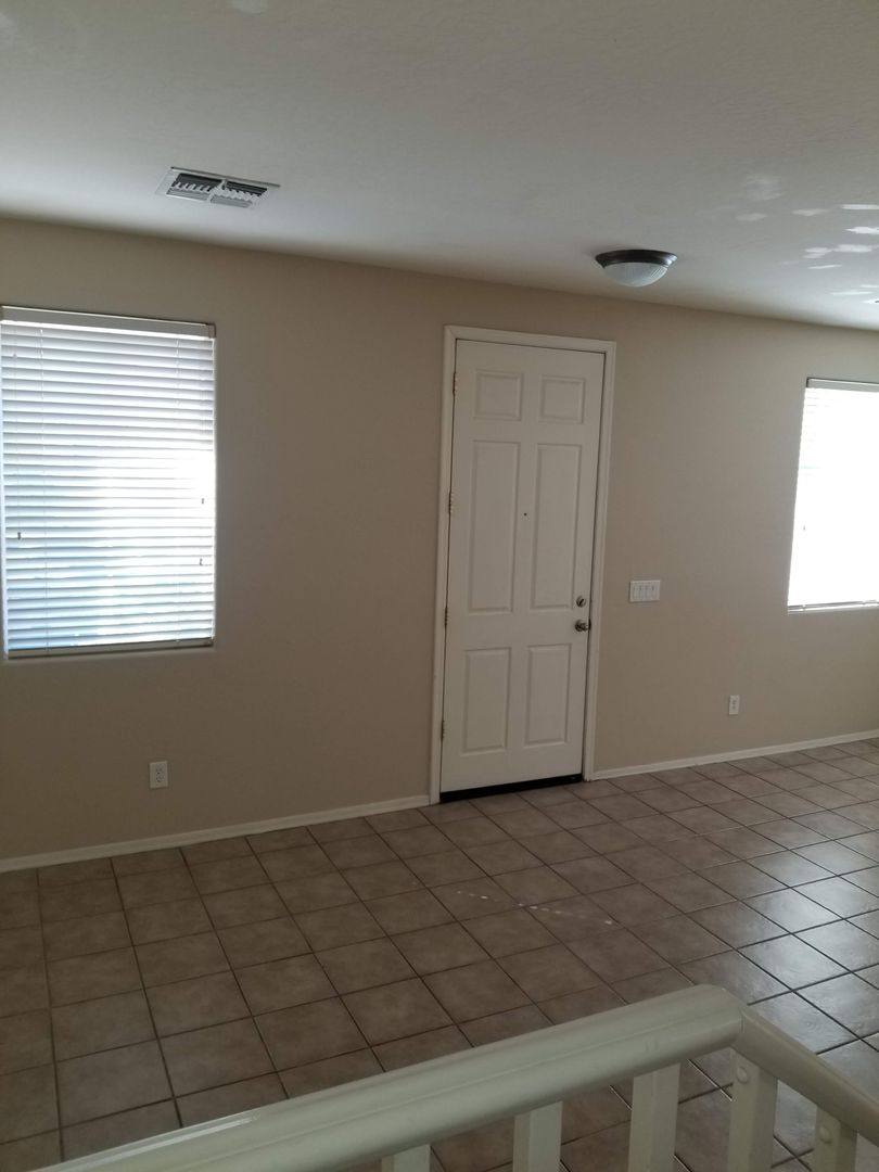 House for rent at 6616 W Adams St, Phoenix, AZ 85043