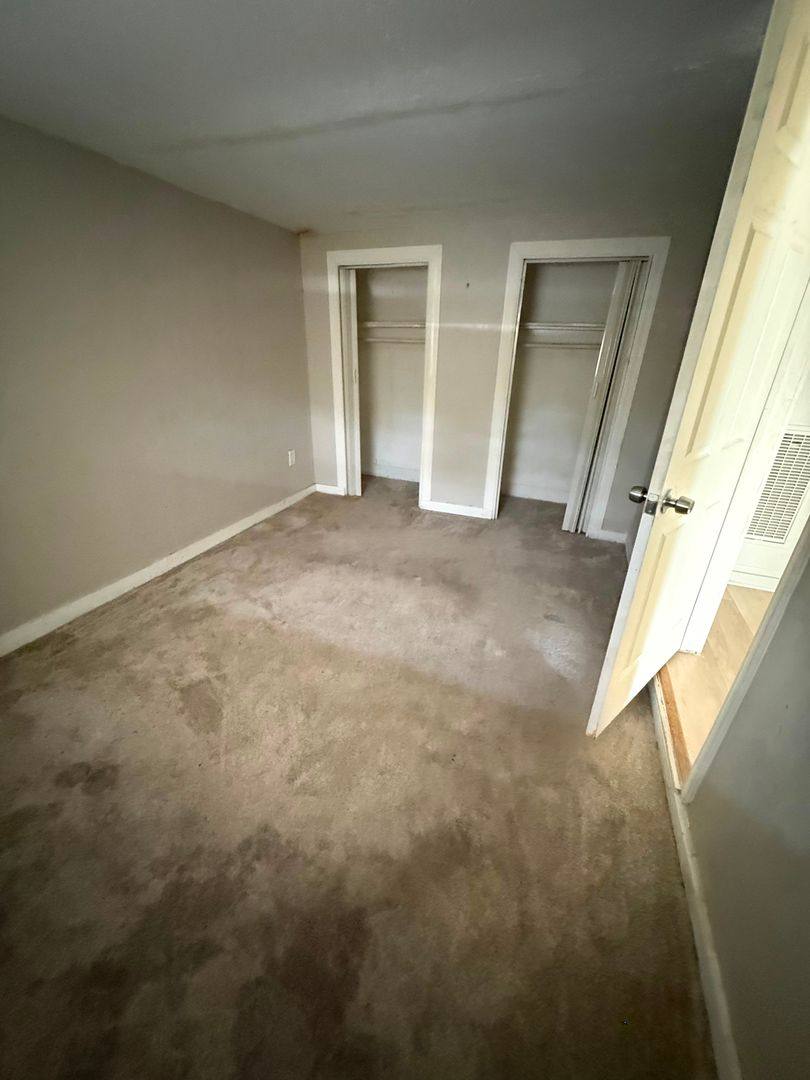 Apartment for rent at 4450 Dallas, Beaumont, TX 77703