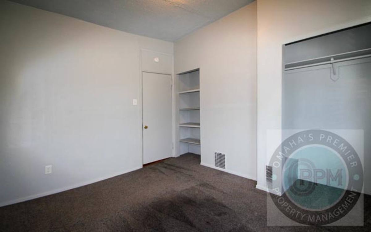 Apartment for rent at 3016 Pacific St, Omaha, NE 68105