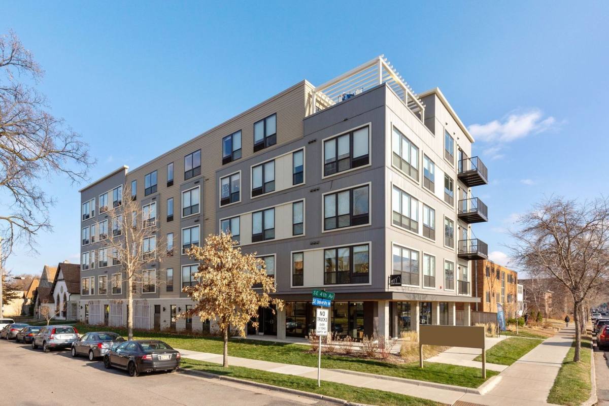 Apartment for rent at 401 University Ave SE, Minneapolis, MN 55414