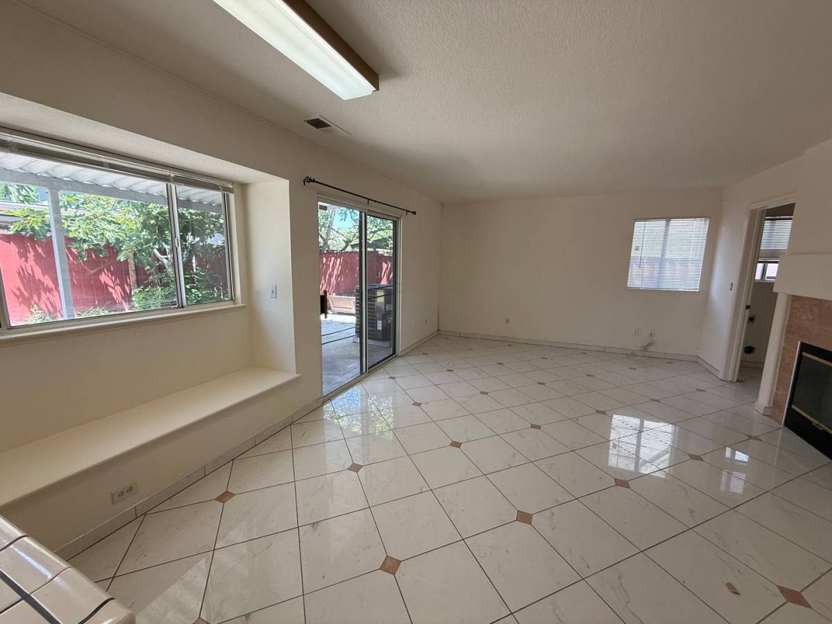 House for rent at 581 Hellyer Ave, San Jose, CA 95111