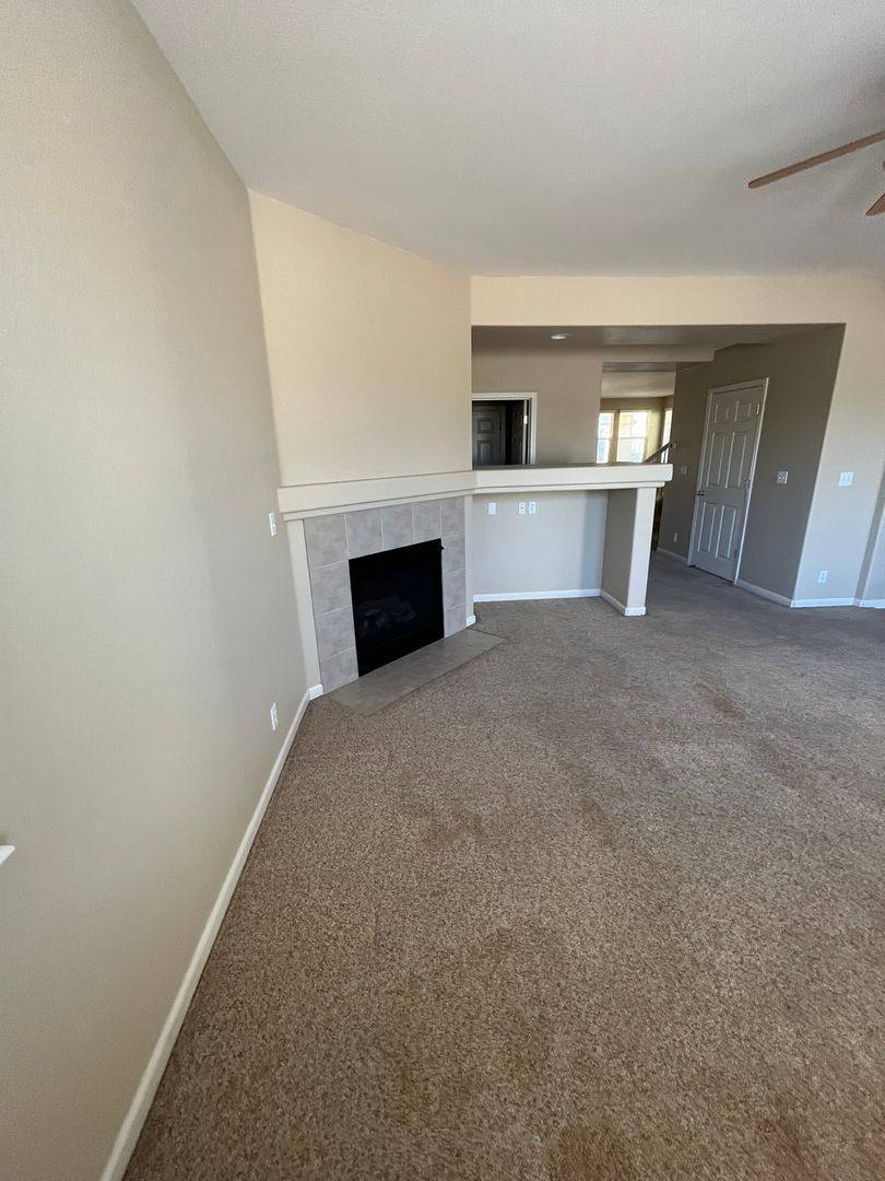 House for rent at 1520 Manzanita Way, Los Banos, CA 93635