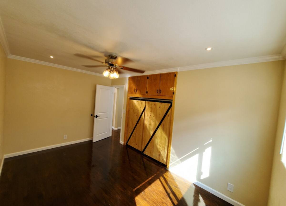 Apartment for rent at 3841-3845 Superior St, San Diego, CA 92113