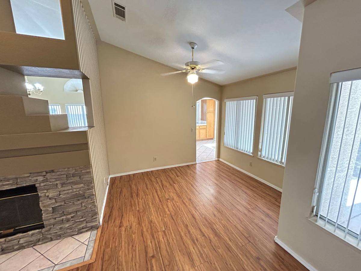 House for rent at 4552 Bradpoint Dr, Las Vegas, NV 89130