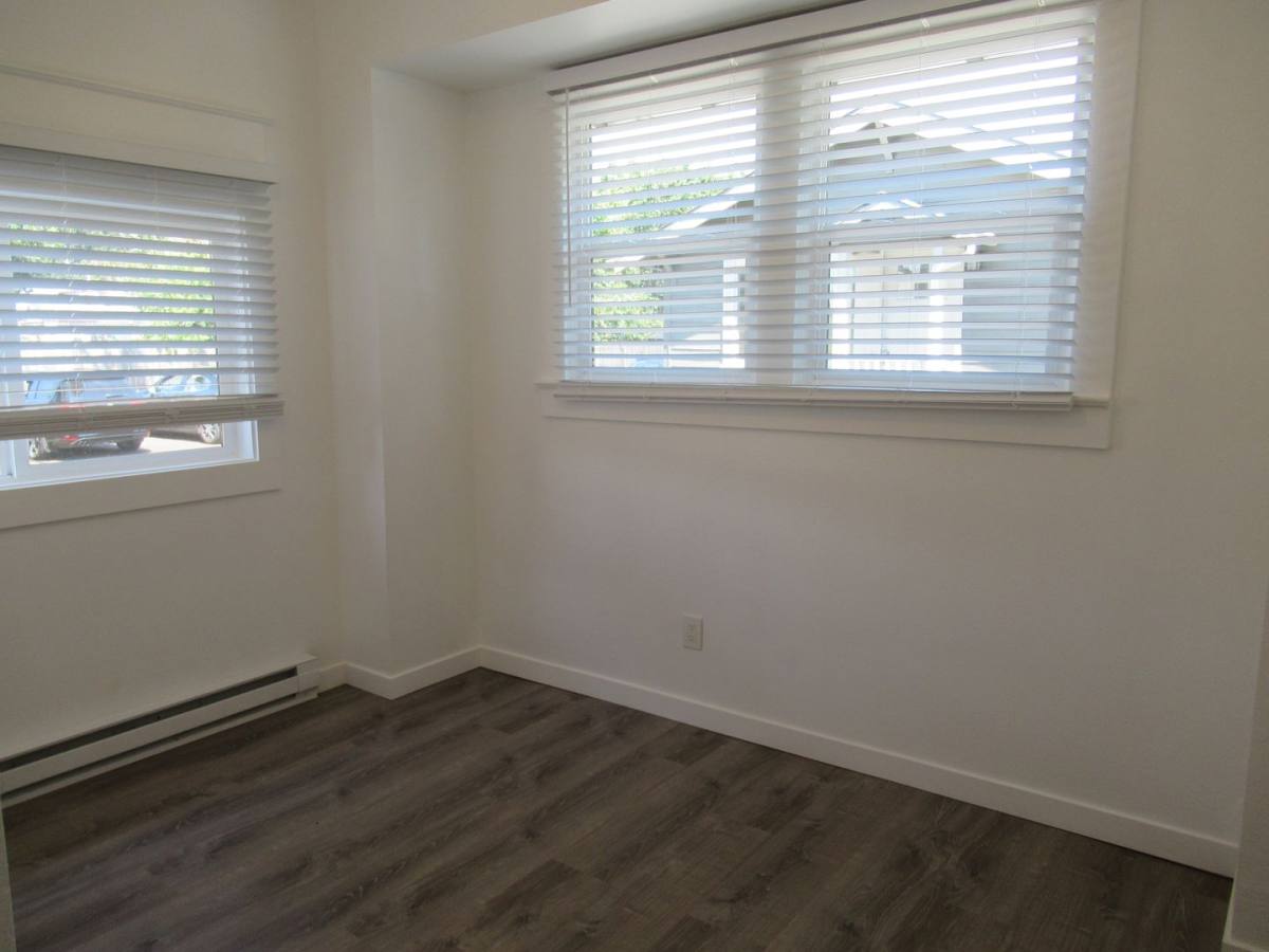 Apartment for rent at 1385 Hines St SE, Salem, OR 97302