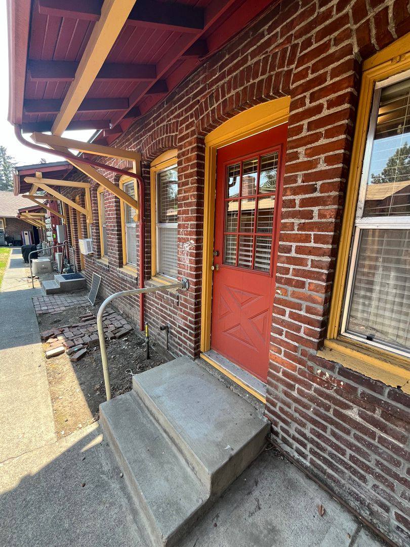 Apartment for rent at 310 NW Harriman, Bend, OR 97703