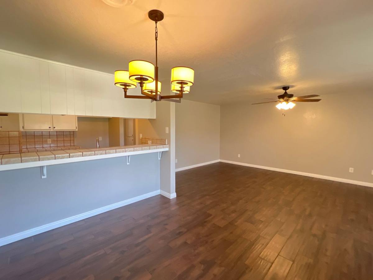 Apartment for rent at 6811 Klamath Way, Bakersfield, CA 93309