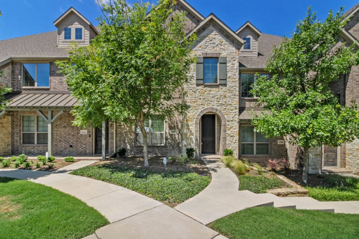 Townhouse for rent at 5208 McPherson Lane, McKinney, TX 75070