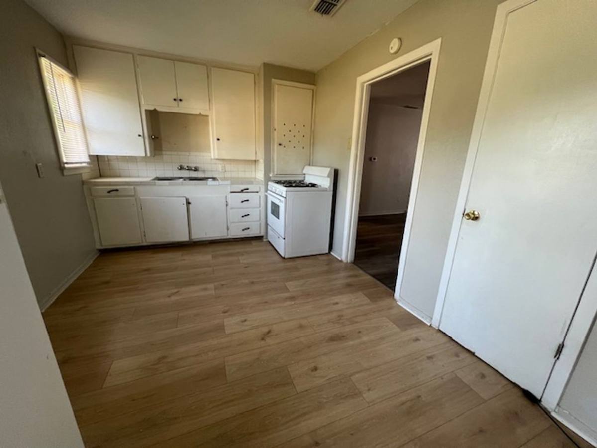 House for rent at 1834 S 21st, Abilene, TX 79602