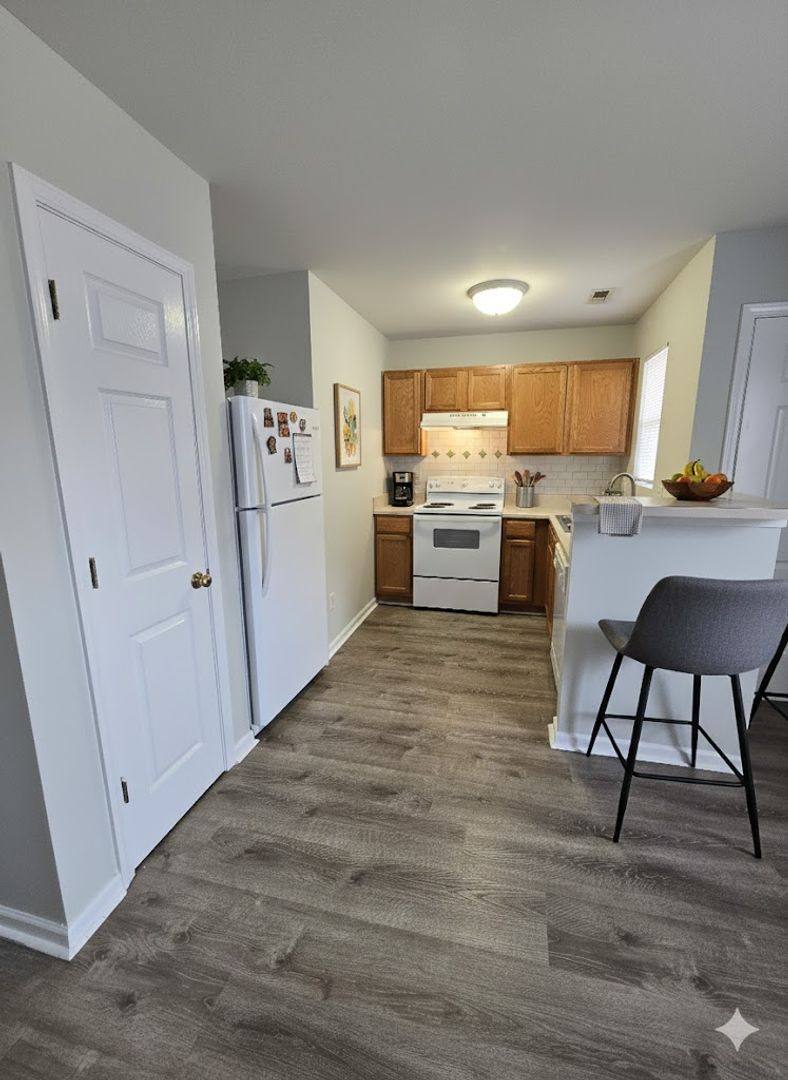 Apartment for rent at 63 Coats Circle, Benson, NC 27504
