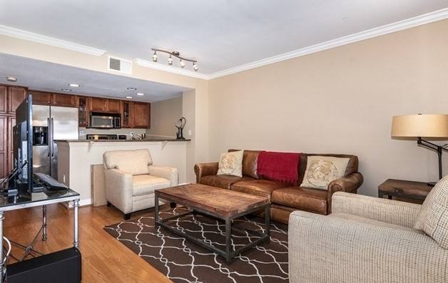 Condo for rent at 15363 Maturin Dr, San Diego, CA 92127