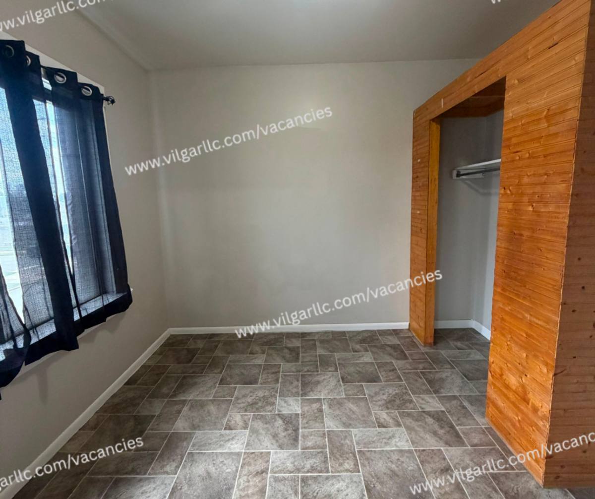Apartment for rent at 1202 W 151st St, East Chicago, IN 46312