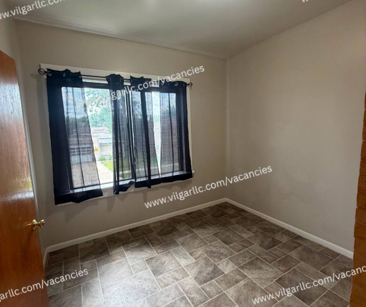 Apartment for rent at 1202 W 151st St, East Chicago, IN 46312