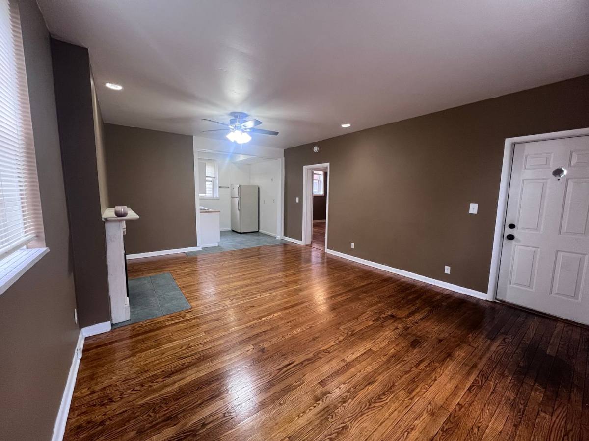 Apartment for rent at 15-19 College NE, Grand Rapids, MI 49503