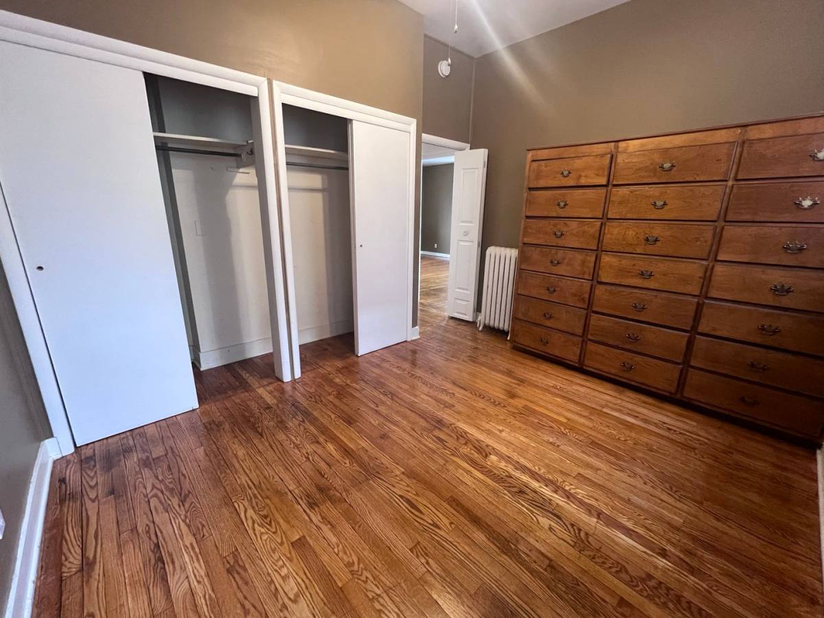 Apartment for rent at 15-19 College NE, Grand Rapids, MI 49503