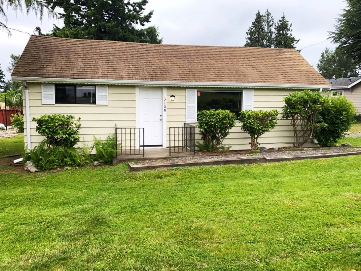 House for rent at 3109 Birchwood Ave, Bellingham, WA 98225