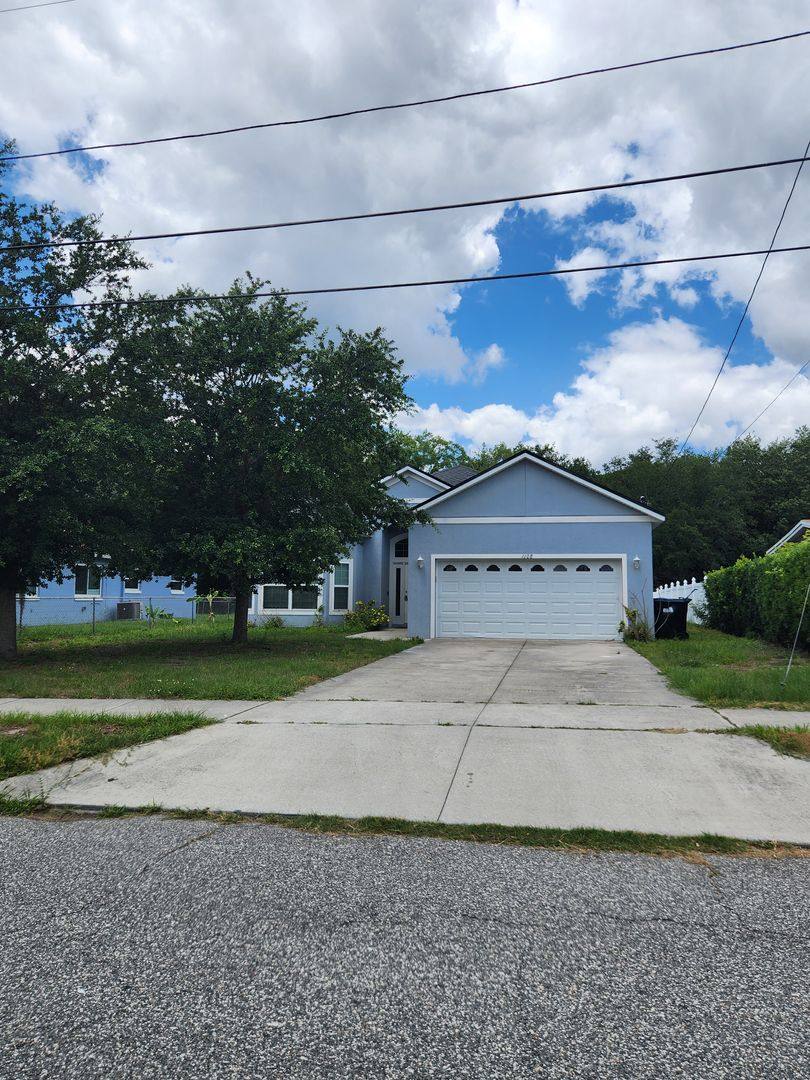 House for rent at 1108 Constantine St, Orlando, FL 32825