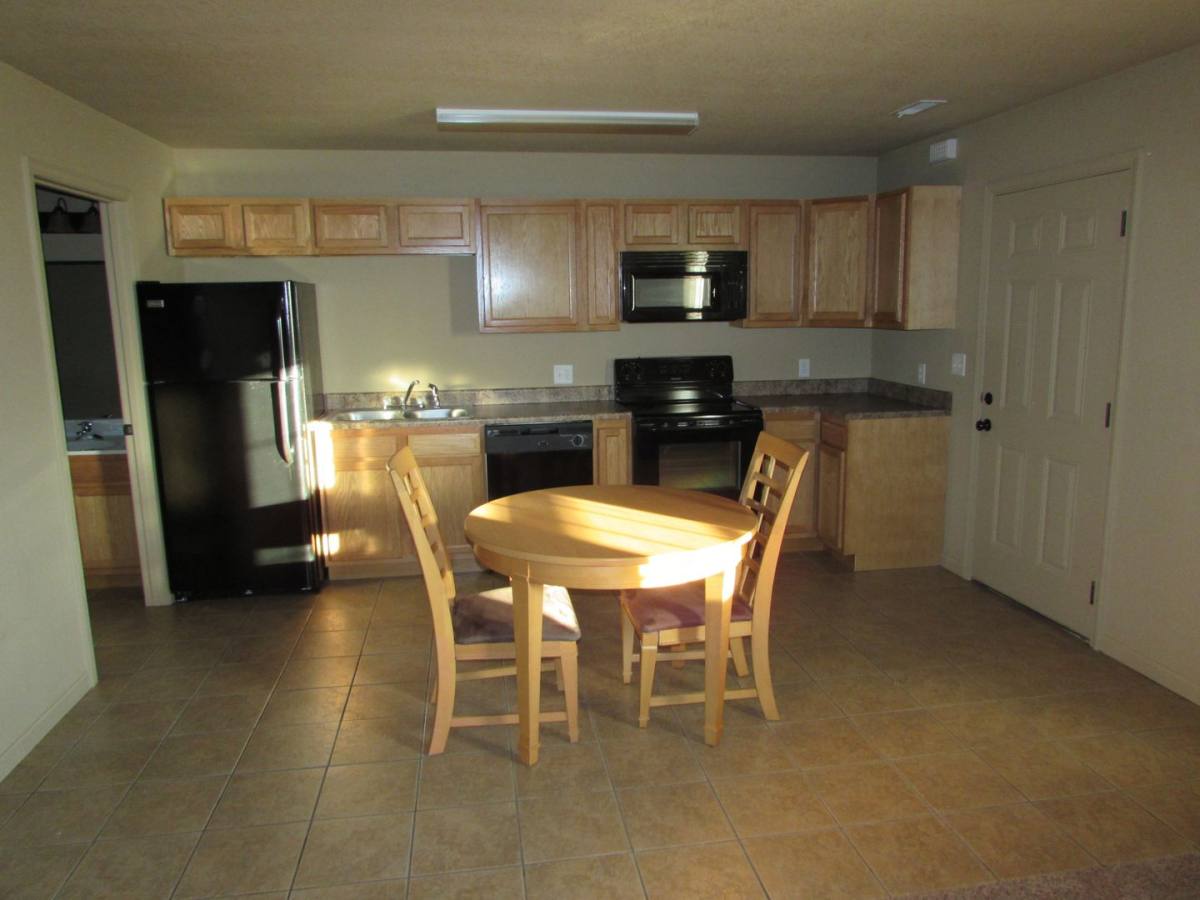 Apartment for rent at 16588 Hunters Ridge Lane, Saint Robert, MO 65584