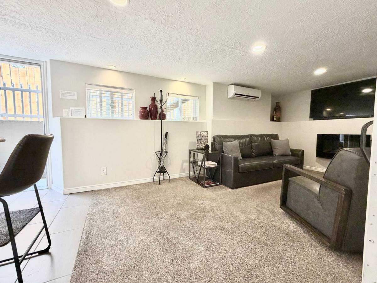 Townhouse for rent at 1994 & 1996 McClelland St, Salt Lake City, UT 84105