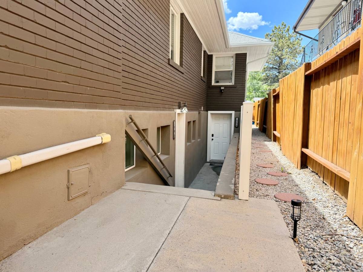 Townhouse for rent at 1994 & 1996 McClelland St, Salt Lake City, UT 84105