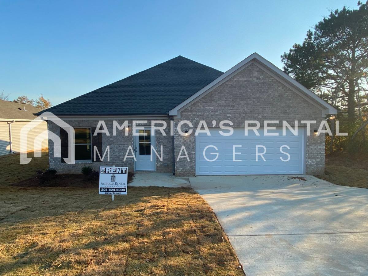 House for rent at 68 Granvil Way, Weaver, AL 36277