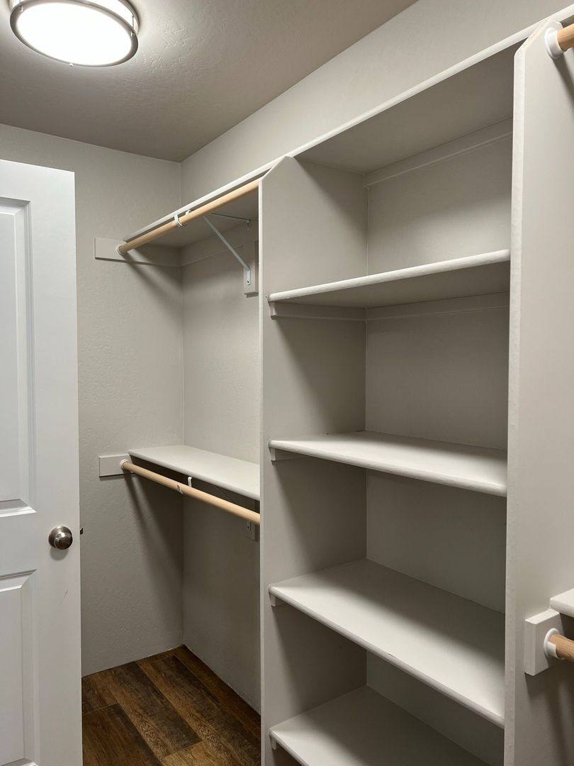 Apartment for rent at 1861 & 1863 Lillian St, Medford, OR 97501