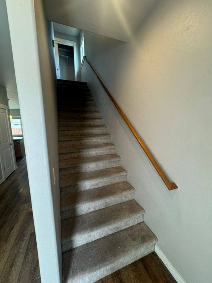 Apartment for rent at 1861 & 1863 Lillian St, Medford, OR 97501