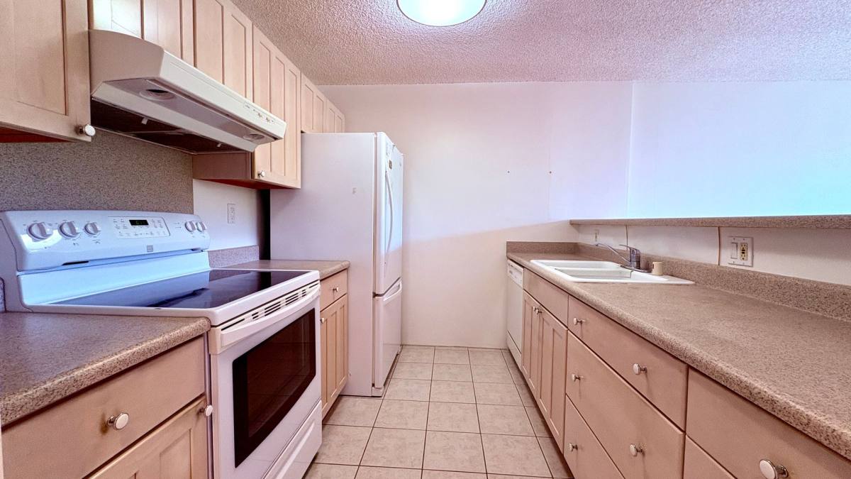 Apartment for rent at 55 S Judd St, Honolulu, HI 96817