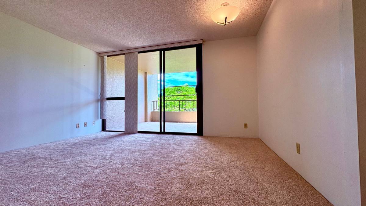 Apartment for rent at 55 S Judd St, Honolulu, HI 96817