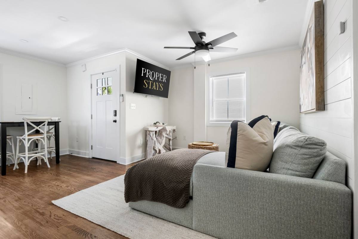 House for rent at 13 H St, Charleston, SC 29401