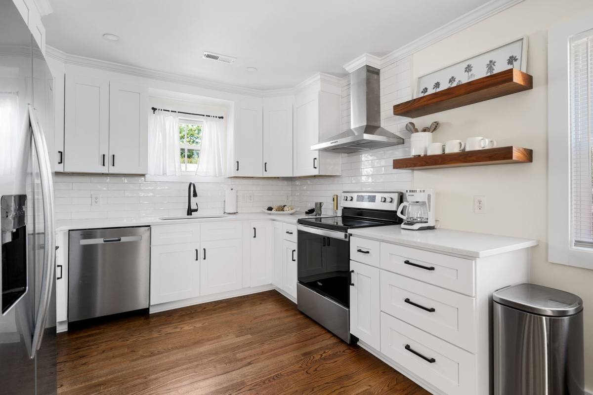 House for rent at 13 H St, Charleston, SC 29401