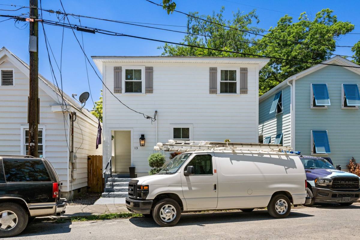 House for rent at 13 H St, Charleston, SC 29401