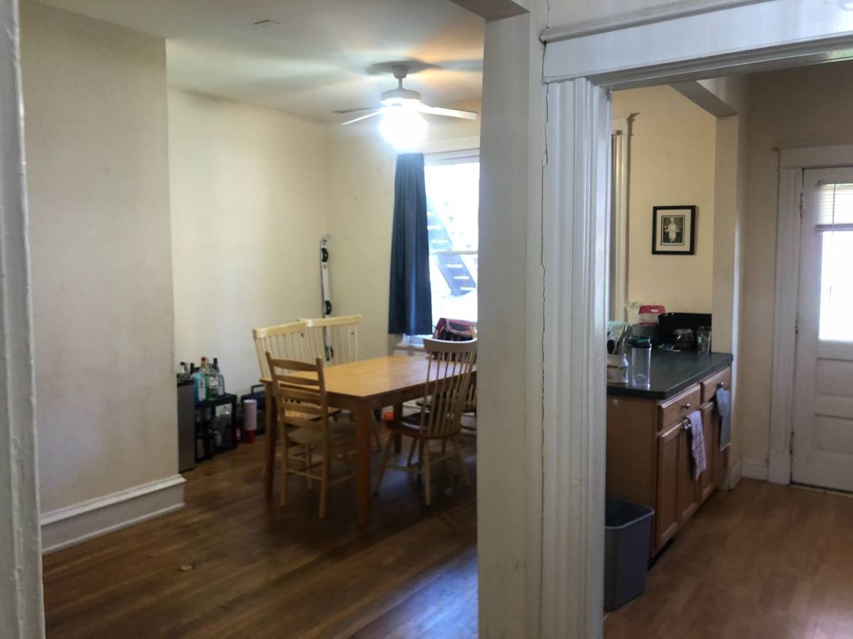 House for rent at 2829 W Grace St, Richmond, VA 23221