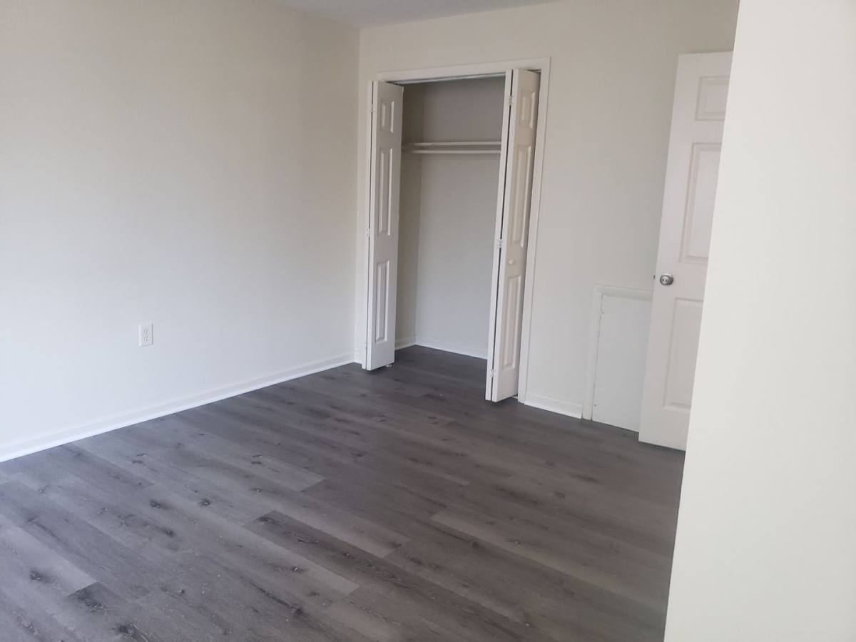 Apartment for rent at 2314 2318 2322 2326 2330-GLENDALE Terrace, Alexandria, VA 22303