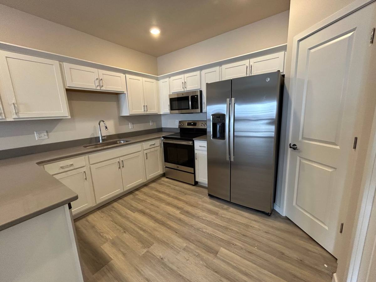 Condo for rent at 460 Kansas Ave, North Liberty, IA 52317