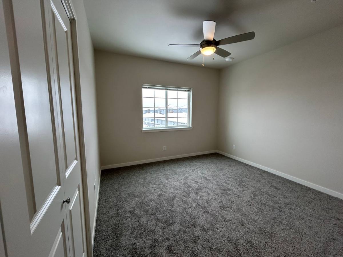 Condo for rent at 460 Kansas Ave, North Liberty, IA 52317