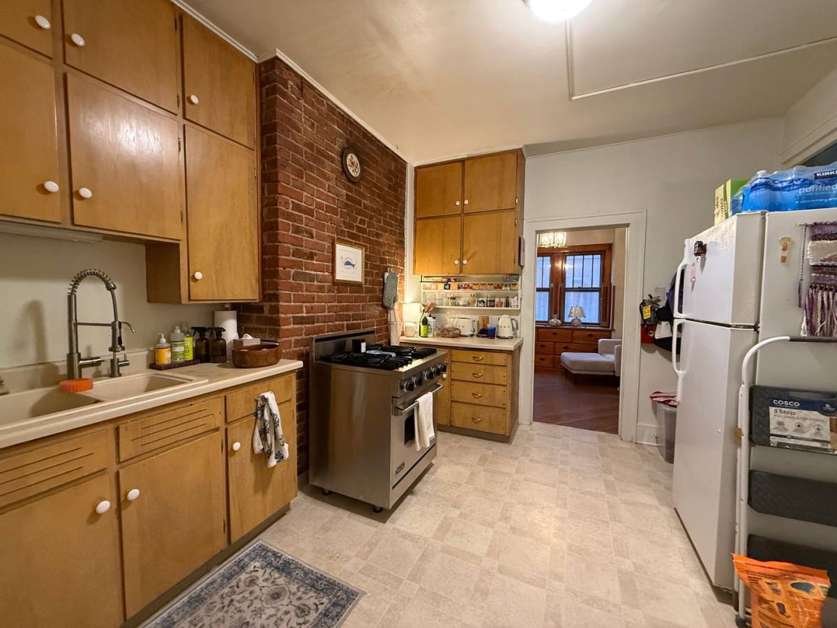 House for rent at 731 Rundell St, Iowa City, IA 52240