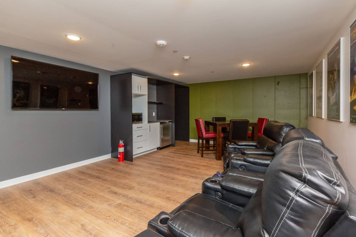 Apartment for rent at 7 S Linn St, Iowa City, IA 52240
