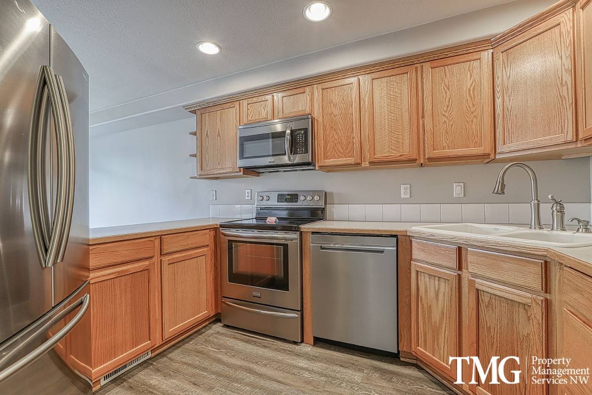 Townhouse for rent at 5522 NE 89th Ave, Vancouver, WA 98662