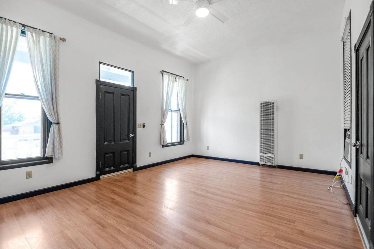 House for rent at 502 Harris, Hanford, CA 93230