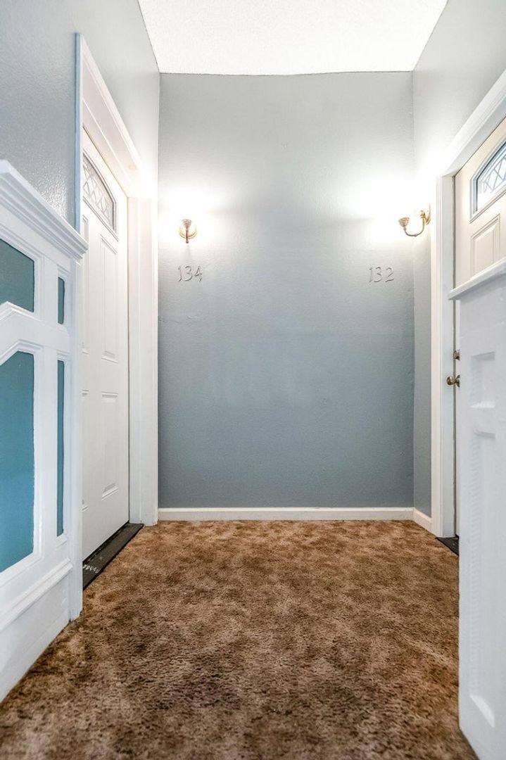 House for rent at 134 10th St, Hanford, CA 93230