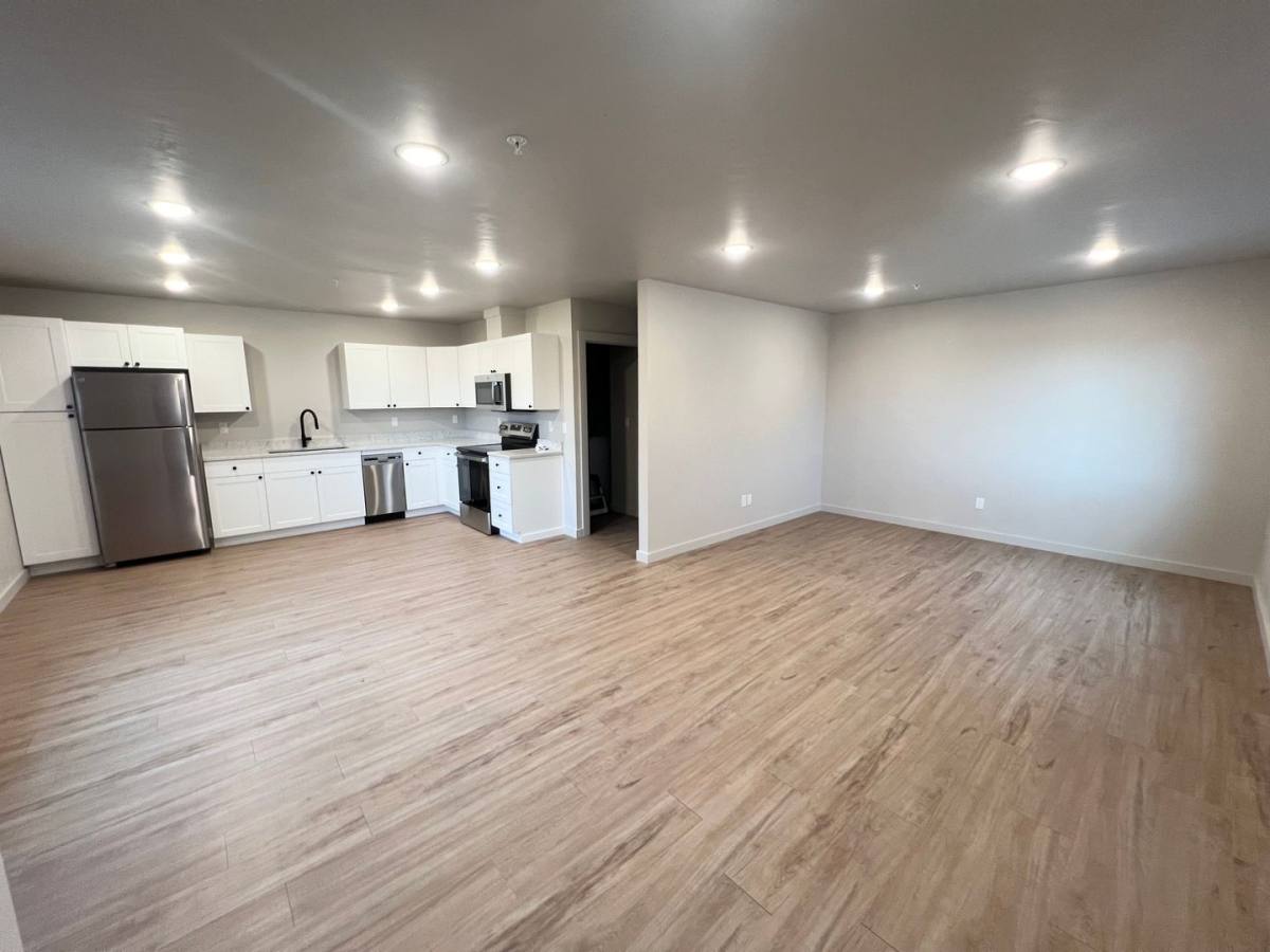 Apartment for rent at 1607 Willow St, La Grande, OR 97850