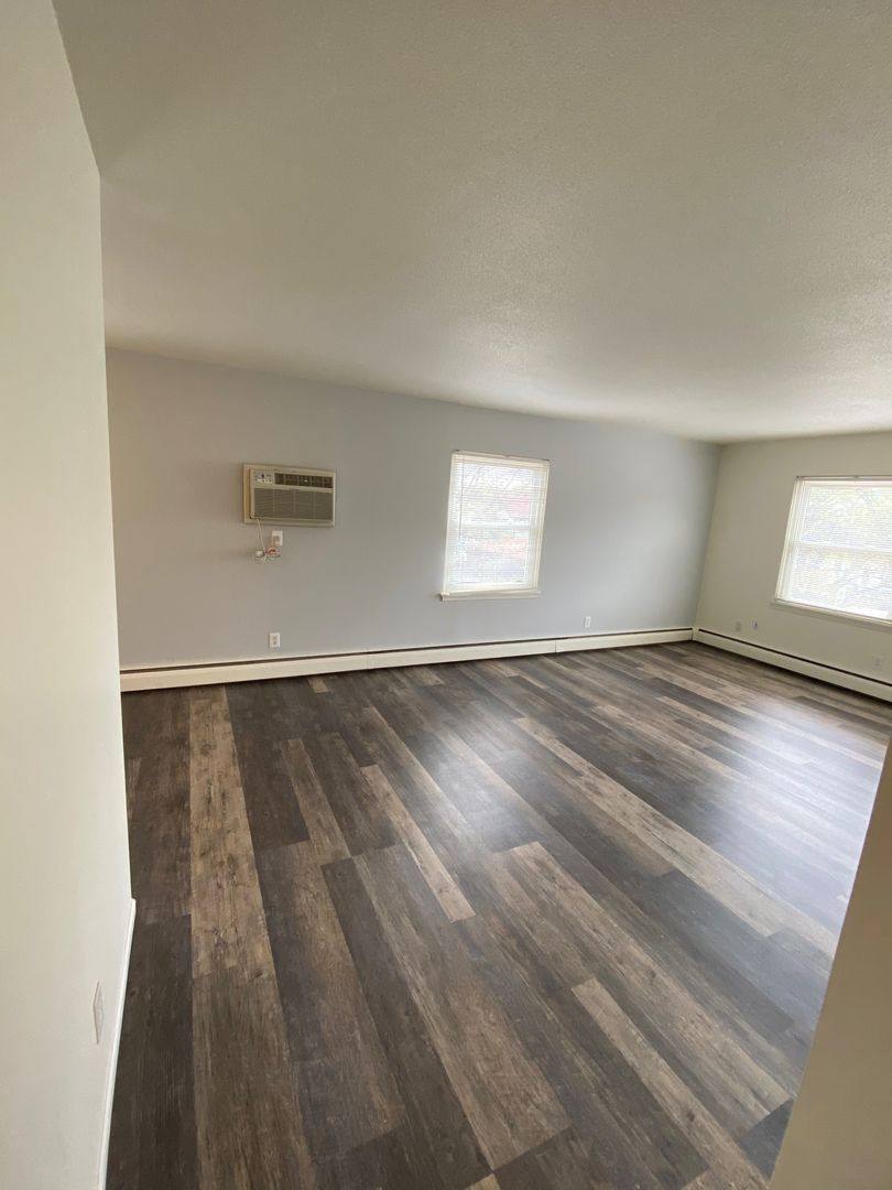 Apartment for rent at 3200 Emerson Ave S, Minneapolis, MN 55408