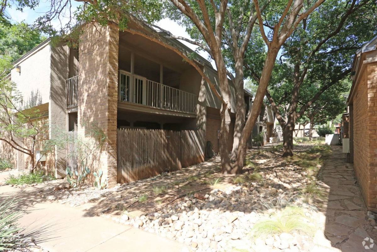 Apartment for rent at 5302 11th St, Lubbock, TX 79416