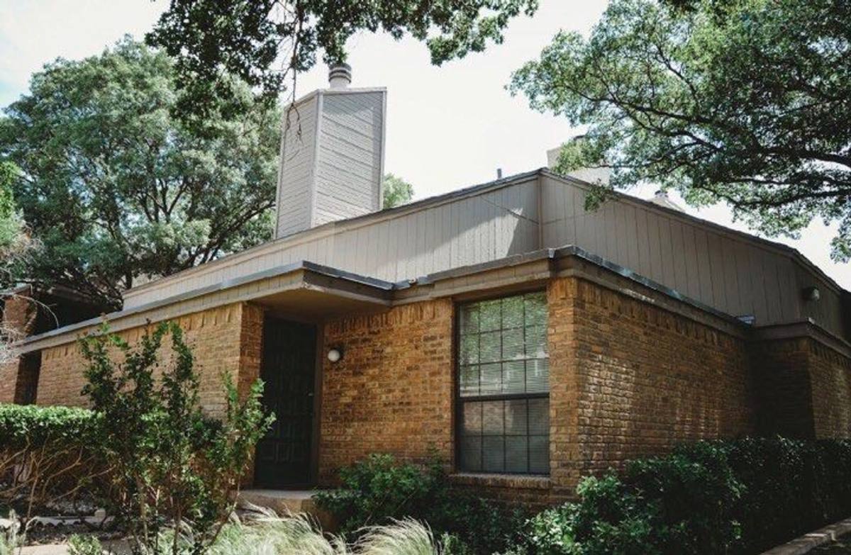 Apartment for rent at 5302 11th St, Lubbock, TX 79416
