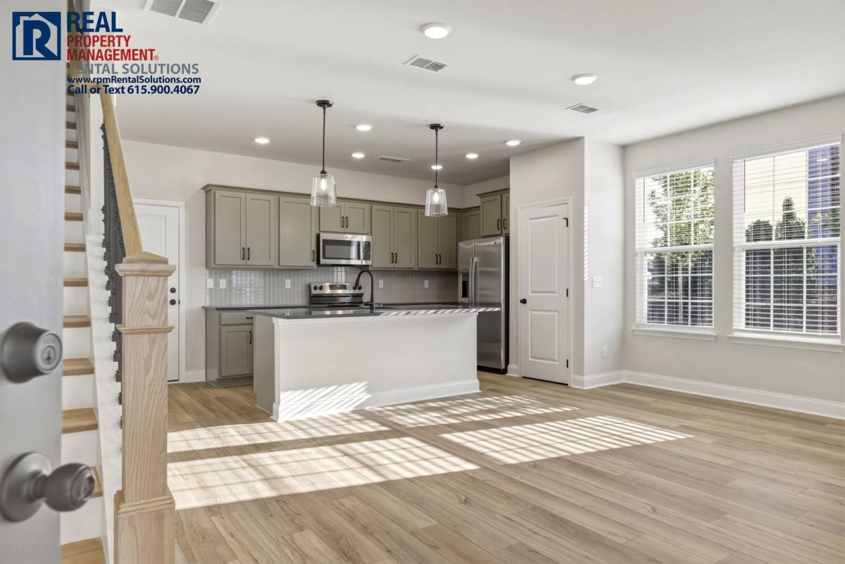 Townhouse for rent at 2718 Willowoak Trail, Murfreesboro, TN 37129