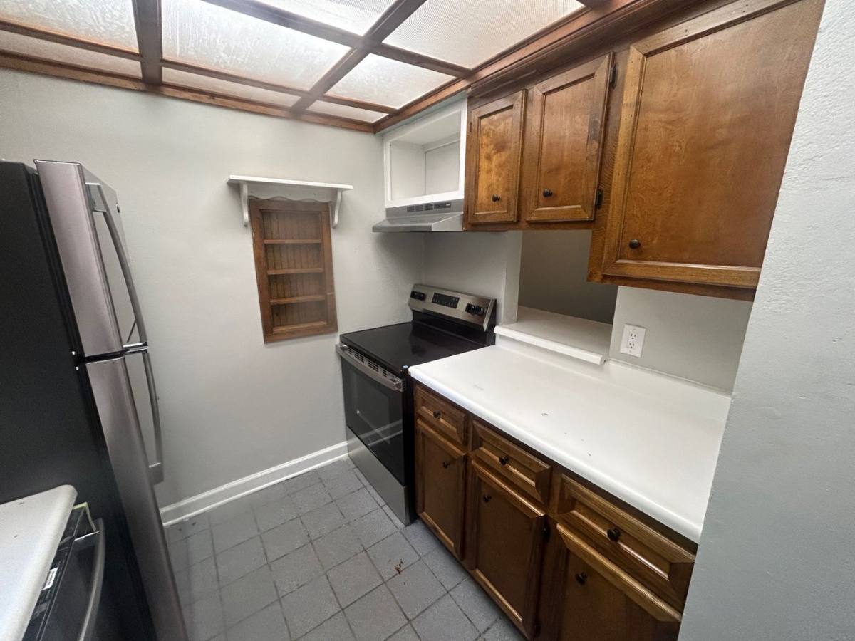 Townhouse for rent at 240-10 Jamil Rd, Columbia, SC 29210