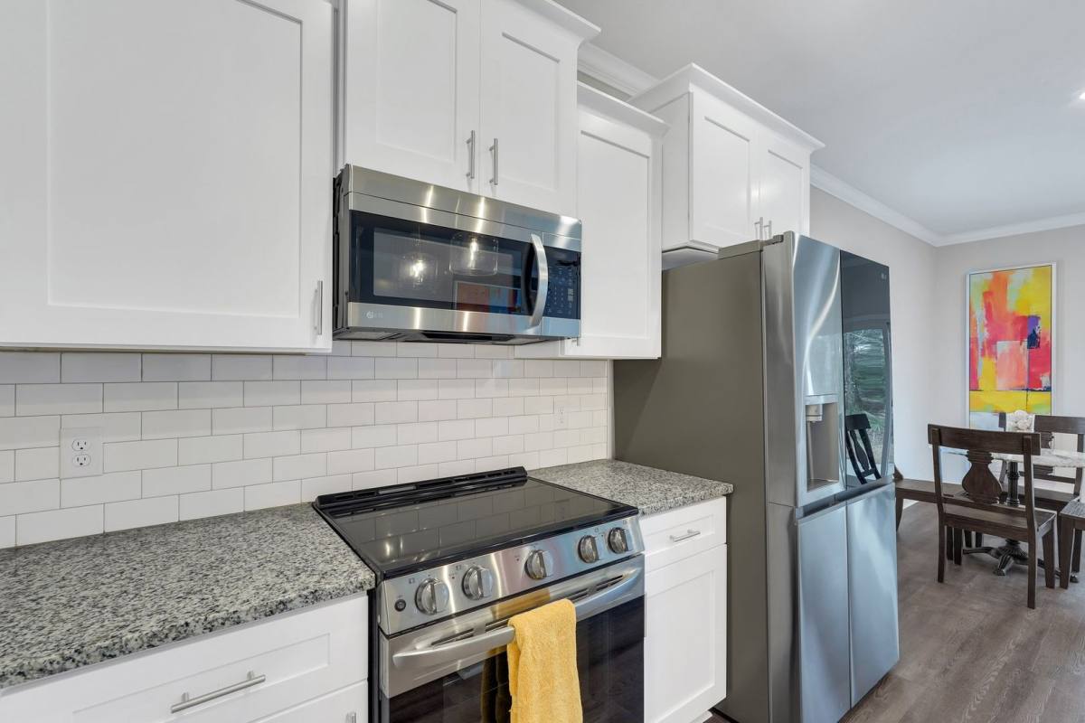 Townhouse for rent at 91 Stafford Loop, Richmond Hill, GA 31324